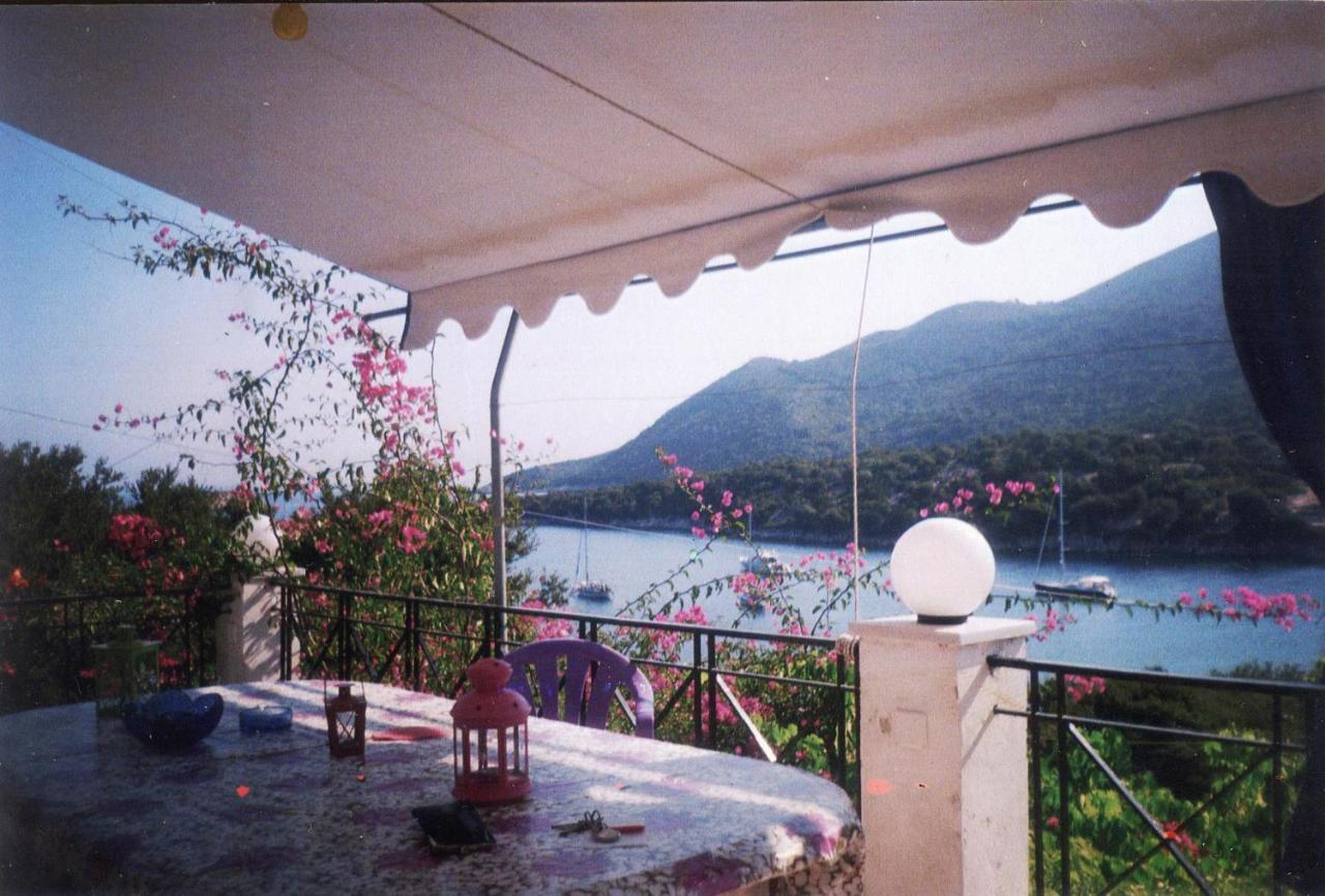Villa Errieta Atheras Exterior photo